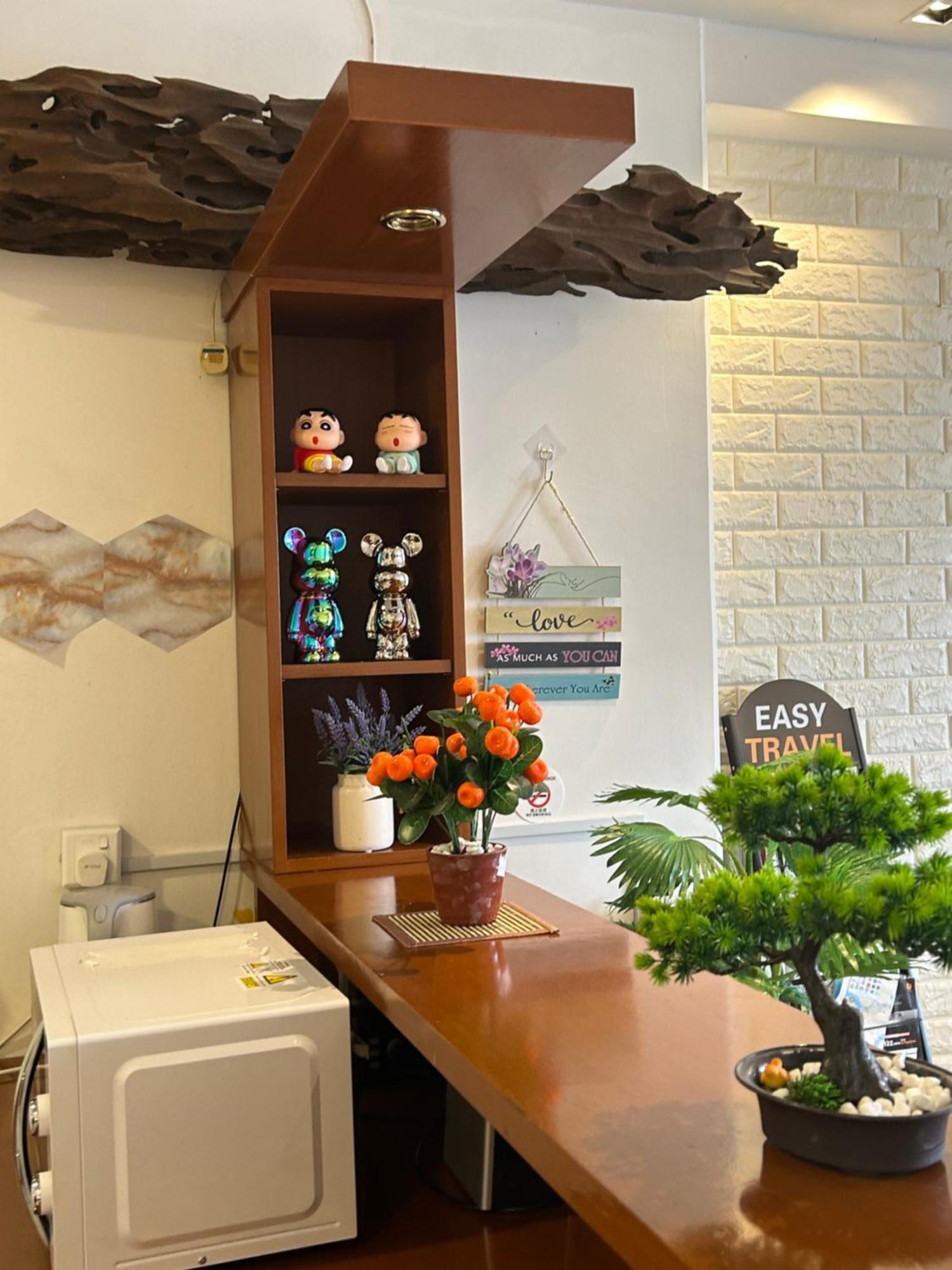 Riverbank Suites Waterfront Кучинг Экстерьер фото